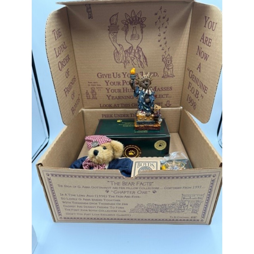 Boyds Bears Ms Libearty 1998 FOB Edition Set 01998-21 Figurine Plush Pin